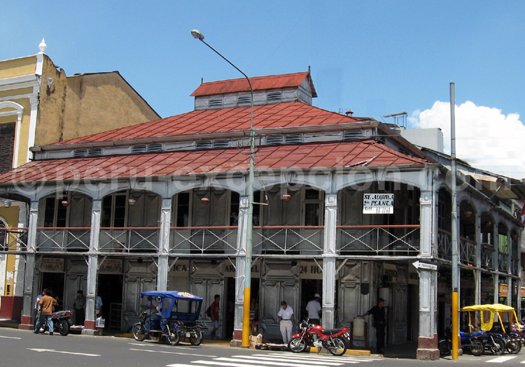 Iron House à Iquitos