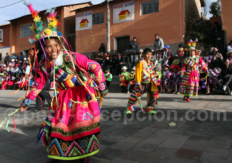 Démonstration de danses traditionnelles, Taquile