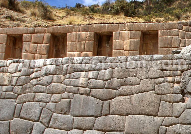 Ruines inca, cité du Machu Picchu