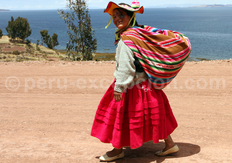 Lac Titicaca, Tourisme Pérou