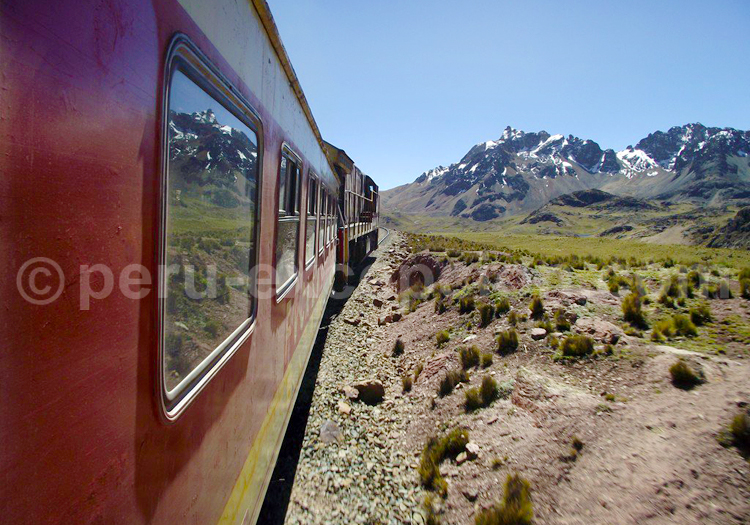 Train de Lima à Huancayo